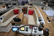 Boat Show boot Duesseldorf 2014 – widok kokpit-3801